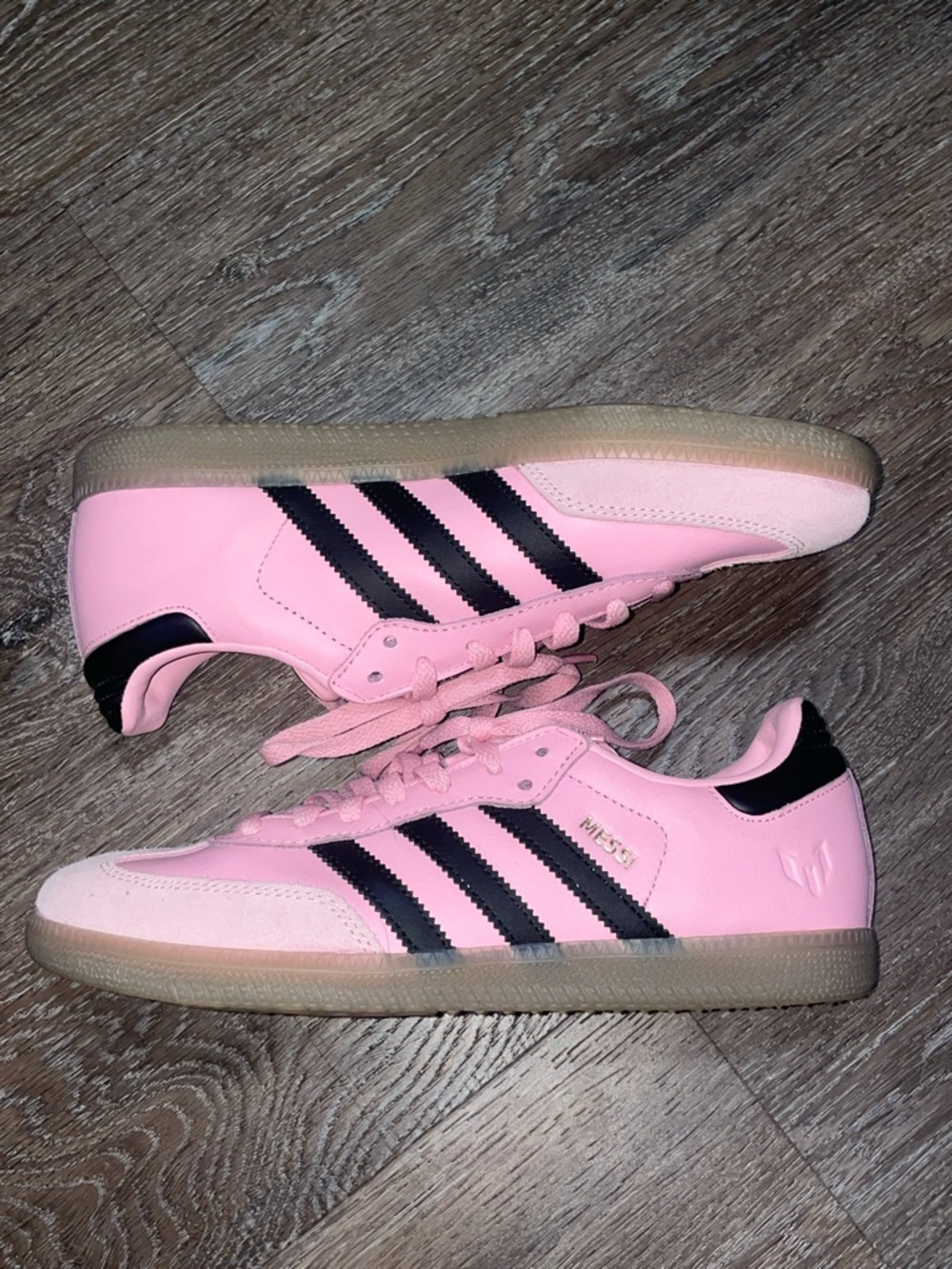 Like New Adidas SAMBA MESSI Indoor Soccer Shoes. Size M US 6/W 7.5 EU 38.5